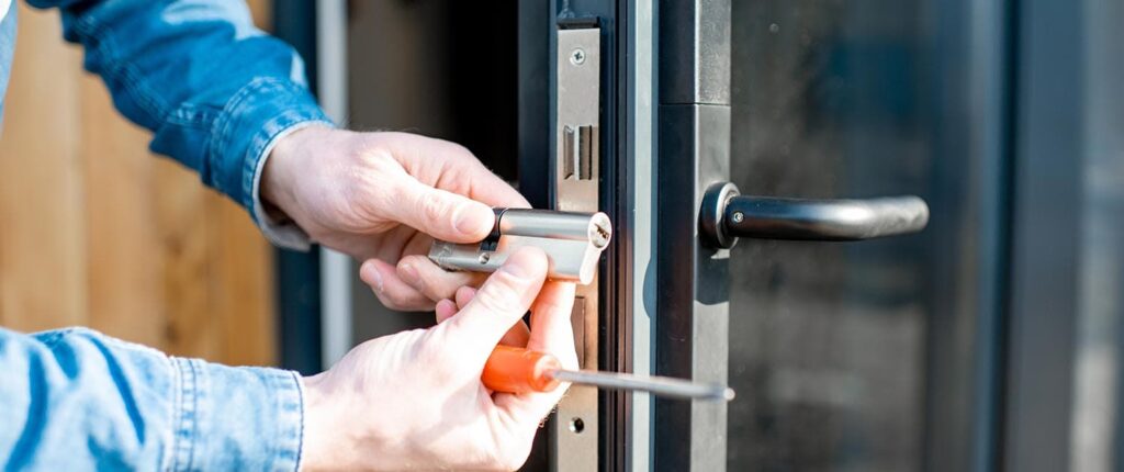 commercial locksmith header 1 commercial locksmith header 1